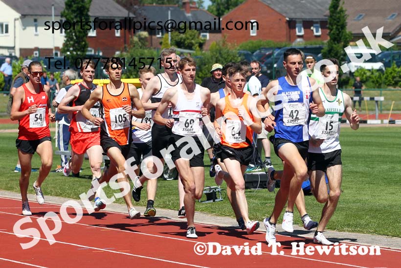 Senior mens 1500 metres, 2021 Northern Senior and Under-20s Champs., Leigh. Photo: David T. Hewitson/Sports for All Pics